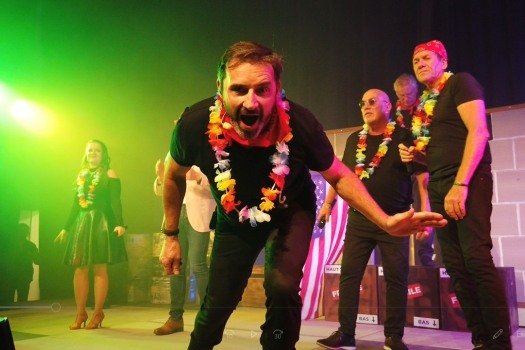 Image de la troupe Dancsingshow. Sacha Rives